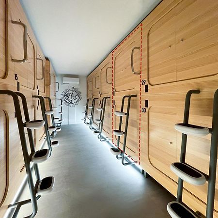 Airone Capsule Hotel 호바트 외부 사진